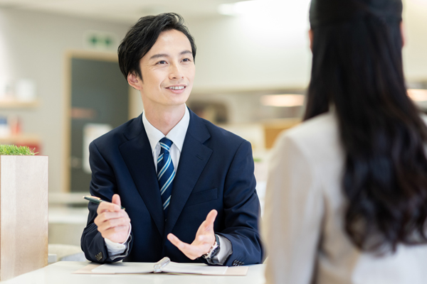 Step.2 面談・登録 Step.2 面談・登録